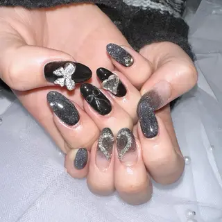 ネイル Elegancia. Hiromiのネイルデザイン