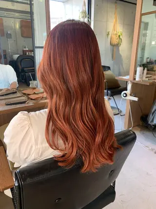 ロング FERIA 池田 比嘉あゆ美のヘアスタイル