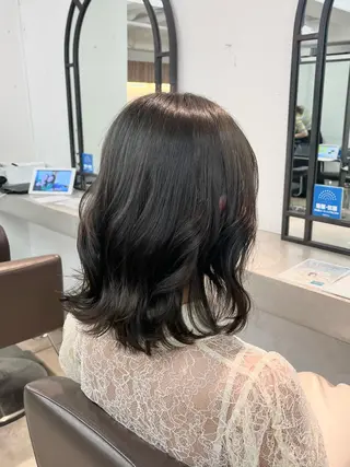 ミディアム カラー OAK溝の口 天使の輪👑YUKIのヘアスタイル