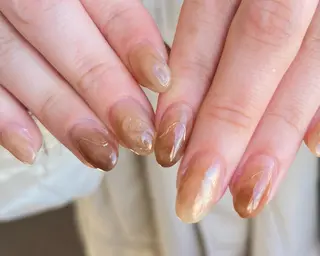 ネイル Ray. ちゅるん系ニュアンスのネイルデザイン