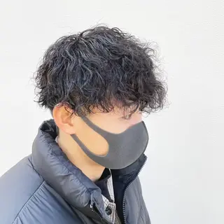 ショート パーマ メンズ ハイトーン/レイヤー ハッシュカット/牧原のヘアスタイル