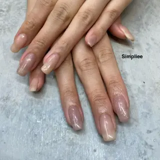 ネイル シンプリーワン 渋谷店🕯️RINAのネイルデザイン