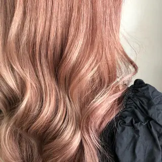 ロング カラー ヘアアレンジ マツエク・マツパ Noah's　Ark所属・透明感カラー🫧ヘア セット🫧松本菜月の眉毛・アイブロウイメージ