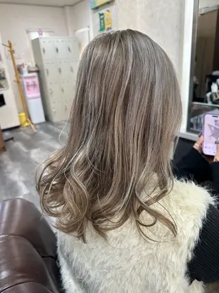 カラー エンゼルス美容室斉間 圭司のヘアスタイル