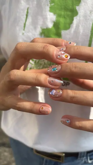 ネイル nailsalon hue所属・小山 羽奈のネイルデザイン