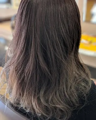 セミロング アグヘアーヴィズ 永山店所属・菅原 涼のヘアスタイル