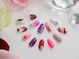 ネイル 💎ビューティサロン 湘南　RIRAN💎のネイルデザイン