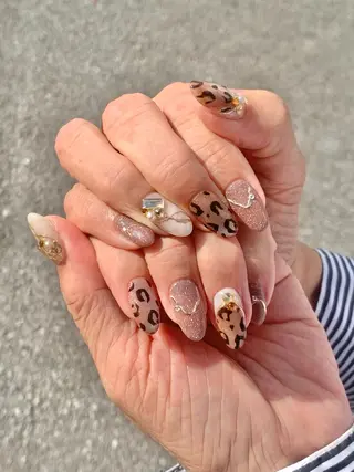 ネイル うるま市サロン Yuko Izawaのネイルデザイン