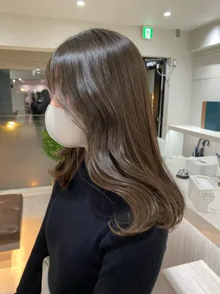 セミロング 垢抜けのプロ🪄 honoのヘアスタイル