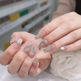 ネイル Queens 榊 まおのネイルデザイン