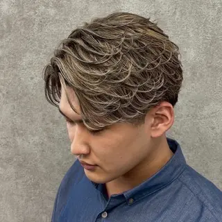 メンズ カラー パーマ 🔥メンズ 特化スタイリスト🔥のヘアスタイル