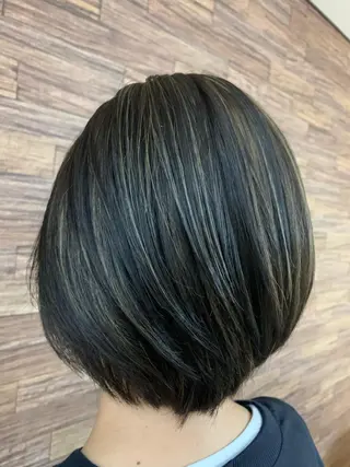 ショート 有坂 里恵のヘアスタイル