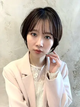 ショート カラー 💍新宿ショート 💍岩田莉奈のヘアスタイル