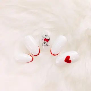 ネイル nail salon Emi la beaute 心斎橋店所属・坪野 めぐみのネイルデザイン