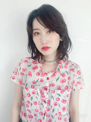 セミロング パーマ ウルフカット／吉村 桃子のヘアスタイル