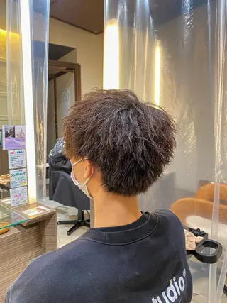パーマ メンズ スパイラル波巻き パーマ井本汰壱のヘアスタイル
