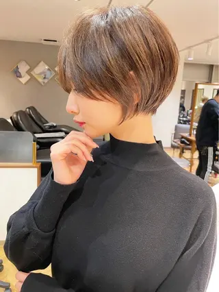 ショート カラー Aster 店長 れおん✂️のヘアスタイル