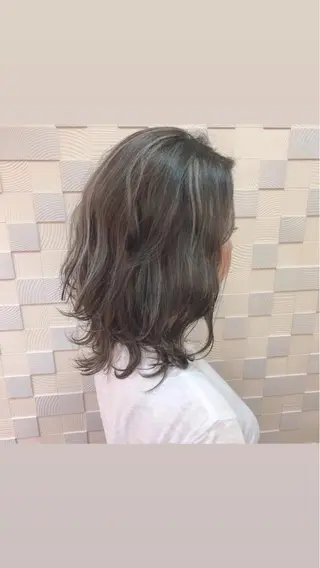 ミディアム 副店長　山本 竜司のヘアスタイル