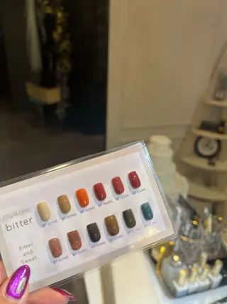 ネイル salon ORO sapporo所属・ORO 石井 香織のネイルデザイン