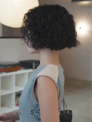 ミディアム パーマ noi所属・岡崎パーマ 岡山裕成のヘアスタイル