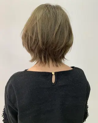 ミディアム カラー パーマ ヘアアレンジ メンズ キッズ ネイル マツエク・マツパ 川上 有香のヘアスタイル