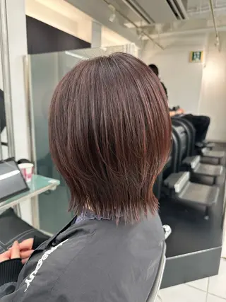 ミディアム 高橋 沙央のヘアスタイル