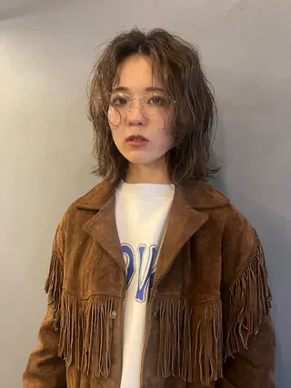 ミディアム カラー 鈴木 三保のヘアスタイル