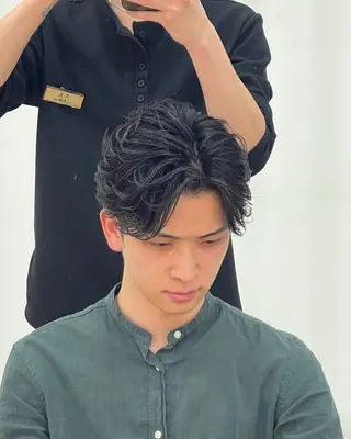 パーマ メンズ Ash 大丸優希のヘアスタイル