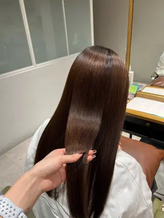 ロング ワタナベ モカ🦢ダブルカラーのヘアスタイル