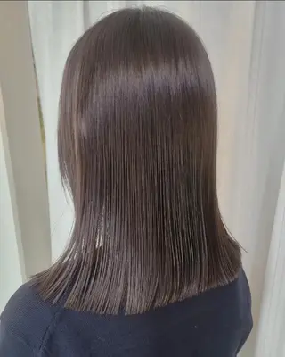 ミディアム カラー Chipie hair design所属・伊藤 功士のヘアスタイル