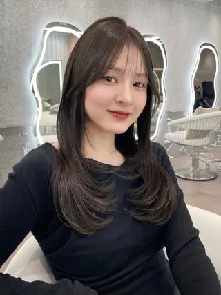 セミロング カラー 美髪矯正 ブリーチな しダブル🍒❤ゆうきのヘアスタイル