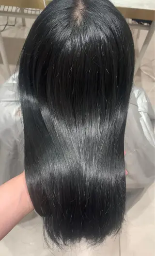 セミロング カラー ヘアアレンジ 内田 志乃のヘアスタイル