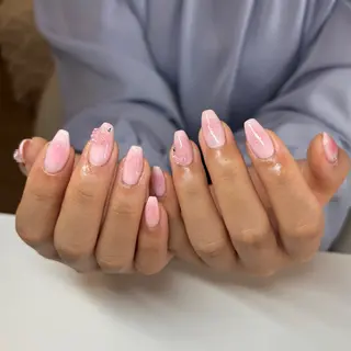 ネイル moi nail ˙⋆.˚のネイルデザイン