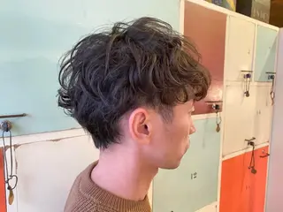 ショート パーマ メンズ ビーハイブデラックス所属・メンズパーマ ニュアンスパーマ田上のヘアスタイル