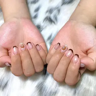 ネイル Laki nailのネイルデザイン