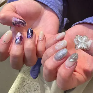 ネイル RIEKO🍒 ワンホン♡推しネイルのネイルデザイン