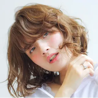 ミディアム 似合わせ艶髪カラー ❤️ハダユミのヘアスタイル