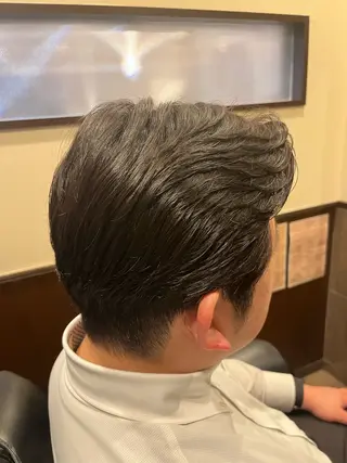 ミディアム 阿部 桃子のヘアスタイル