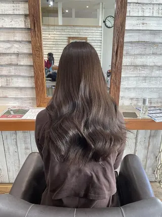 ロング カラー &.TIGRE KUMAMOTOのヘアスタイル