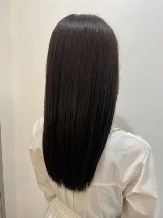 セミロング カラー natsumi / N°ariaのヘアスタイル