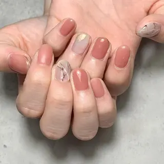 ネイル atelier　FIORITURA所属・FIORITURA aiのネイルデザイン