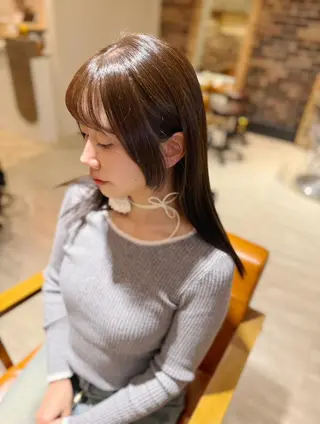 セミロング カラー AROMA awanoのヘアスタイル