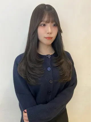 ロング 'AXIS Konomiのヘアスタイル