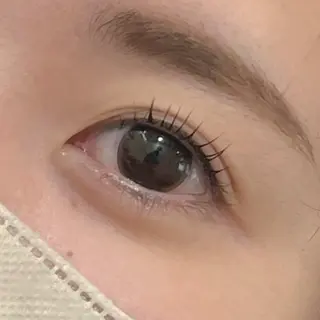 マツエク・マツパ 稲垣 遥のヘアスタイル