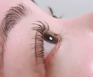 マツエク・マツパ アイラッシュサロン ミノのマツエク・マツパデザイン