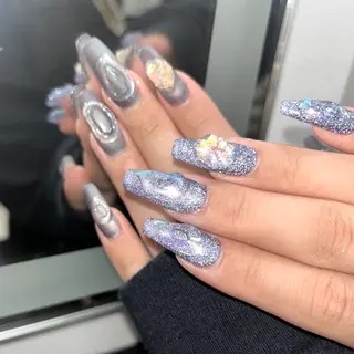 ネイル MODA MANAMIᵕ̈のネイルデザイン