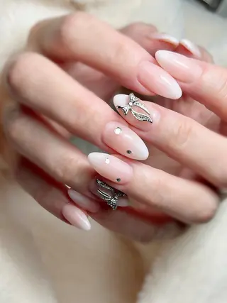 ネイル P nail所属・P nail ピーネイルのネイルデザイン