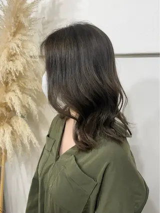 ミディアム ☀️コミヤマミユ☀️ /パーマ/ハイトーンのヘアスタイル