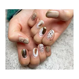 ネイル 駒月 明日香の眉毛・アイブロウイメージ