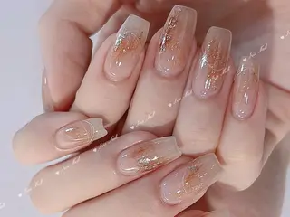 ネイル 藤江 月のネイルデザイン